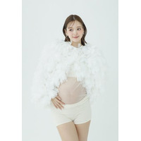 第1子妊娠の藤田ニコル「たまごクラブ」表紙でマタニティフォト公開「今は早く赤ちゃんに会いたい」出産控えた心境明かす