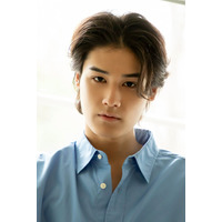 藤原隆太郎、エビス・プロ所属を発表「ジュノン・スーパーボーイ・コンテスト」ファイナリストで話題