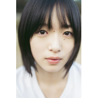 早瀬憩がヒロイン、坂口健太郎“服役中の夕平”に会いに行く…『私はあなたを知らない、』