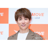 辻希美の夫・杉浦太陽「帰宅後のユメタイム」第5子・夢空（ゆめあ）ちゃんの絵本遊びショットに反響「横顔のフォルムが可愛すぎる」「幸せ空間」