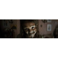 『THE MUMMY／ザ・マミー 棺の中の少女』戦慄場面写真＆和やかメイキングショット