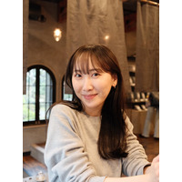 元AKB48仁藤萌乃、結婚発表 夫との密着ショット＆ウエディングドレス姿公開「一緒にいると安心できる大切な存在」