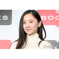 堀田真由、金髪ボブに「人生初の鼻ピ」姿公開「誰か分からなかった」「新鮮すぎる」と反響