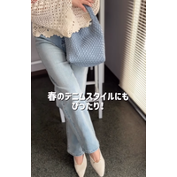 パンプス×デニム。きれい見えとスタイルアップを叶える足元とは【40代の毎日コーデ】