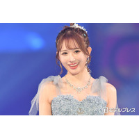 「シャッフルアイランド」伊藤桃々、美人母との2ショット披露「雰囲気そっくり」「遺伝子最強」と話題