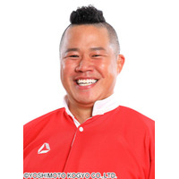 ラグビー芸人・しんや、第1子誕生を発表 赤ちゃん抱える姿披露「屈強なラガーマン男の子トライ」