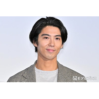 賀来賢人「今の日本の女優さんとちょっと違う」美人女優を絶賛「超ギャンブラー」意外な一面にも言及