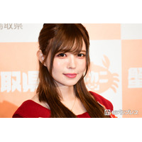益若つばさ「やっぱりショートは落ち着く」ばっさりカットの新ヘアが話題「2次元から出てきたみたい」「シルエットが綺麗すぎる」