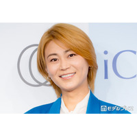氷川きよし、若い頃の父を顔出し公開「お仕事の姿格好良い」「どことなく似てる」の声【父の日】