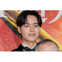 「ボーイフレンド」シュン、養子縁組報告「人生でいちばん長く私を見捨てなかった人」里母との7歳からの関係明かす