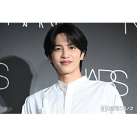 志尊淳「結婚会見みたい（笑）」フォトセッションで戸惑い 美肌披露＆朝のこだわり明かす