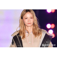 Dream Ami、美脚際立つミニ丈ゴルフウェア姿に反響「スタイル良くて憧れる」「緑色新鮮で可愛い」