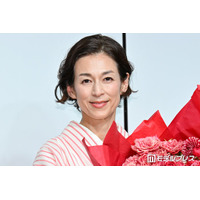 鈴木保奈美、還暦迎えた心境明かす ナポリ旅行の写真が1枚もない理由「ちょっと後悔している」