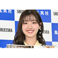 元日向坂46メンバー、白オフショルコーデで美デコルテ際立つ「透明感レベチ」「肩のラインが美しい」と反響