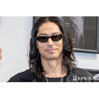 EXILE・AKIRA、“3児の父”HIROの変化明かす「9時には電話がつながらない」