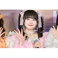 ＝LOVE齋藤樹愛羅、ミニスカ制服姿に絶賛の声「アニメから出てきたみたい」「まだまだ現役でいける」