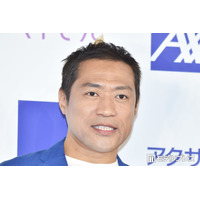 はなわ、16歳になった三男顔出しショット公開「逞しく立派になってる」「すっかりイケメン」と感動の声