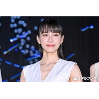 Perfumeあ～ちゃん、イタリア・コモ湖で結婚式 かしゆか＆のっちとの3ショットに「3人の絆に感動」「お揃いのリングが素敵」