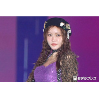 王林、スパンコールビスチェで美ウエスト際立つ 個性派コーデに「さすがの着こなし」「スタイル良すぎ」の声【ガルアワ2026A/W】