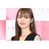 内田理央、誕生日パーティーでのノースリドレス姿公開「お人形さんみたい」「華やか」の声