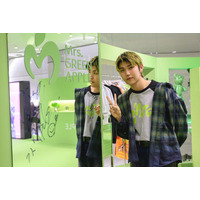 ミセス若井滉斗、緊急渡韓で「N SEOUL TOWER」点灯式に参加 駆けつけた約500人のファンに韓国語で挨拶