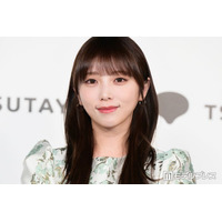 元乃木坂46与田祐希、収穫かご背負ったショーパン姿に反響「美脚すぎる」「飾らない格好に親近感」