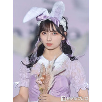 登録者数140万人超美容系YouTuber、美脚際立つガーリーフリルミニスカコーデでディズニー満喫「お人形さんみたい」「憧れのスタイル」の声