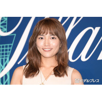 第1子妊娠中・川口春奈「お宮参りの撮影日」短め茶髪スタイルの映画オフショットに反響「短いのも似合う」「雰囲気変わる」