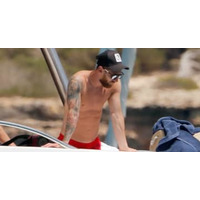 メッシが犬とサッカーするとこうなる！なんと動物相手に“無双”！