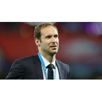 37歳チェフ、衰えぬ挑戦欲！なんと「アイスホッケー選手」に転身