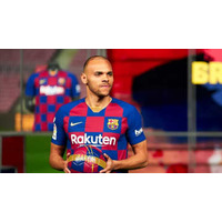 リヴァウド、バルサの緊急補強に苦言 「この選手が必要か疑問」