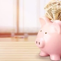 ちょっと目を引く高金利を設定する「仕組預金」。ネットで有利な金融商品を探している人なら、一度は目にしたことがあるはず。定期預金のような、でも定期預金とは違うような……。このちょっと個性的な商品を理解するために、メリットとデメリットを整理してみましょう。