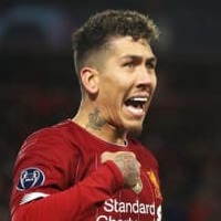 センスの鬼フィルミーノ、GK練習の「片手スーパーセーブ」が話題