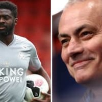 モウリーニョ、コロ・トゥレのお腹を愛でる　セスクは感激