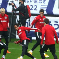 日本代表の散歩隊、道に迷う
