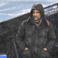 グアルディオラ監督が着ていたグレーのパーカーが秘かな話題に