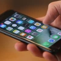 「誤審だろ！見ろよ」 主審にスマホを突きつけた選手、無視されてブチ切れ退場