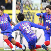 ルヴァンカップ、FC東京が優勝！アダイウトンの「超速反応・爪先弾」がすごい