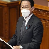 参院本会議の代表質問で答弁する岸田首相＝21日午前