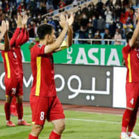 超ロングシュートも！ベトナム代表、中国に完勝。最終予選で初白星