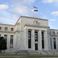 デジタルドルの課題をまとめた米連邦準備制度理事会（FRB）の本部＝1月、ワシントン（共同）