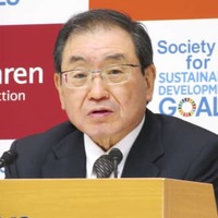 記者会見する経団連の十倉雅和会長＝4日午後、東京都千代田区