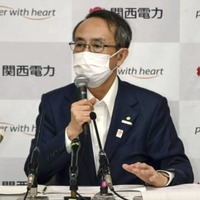 6月下旬の退任を前に、記者会見する関西電力の森本孝社長＝6日午後、大阪市