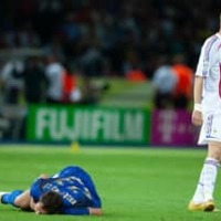 ジダン、W杯決勝の頭突き事件を回想…「あの先輩なら止められたかも」