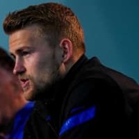 驚きのバイエルン移籍、デ・リフト「ファンハールに相談した」