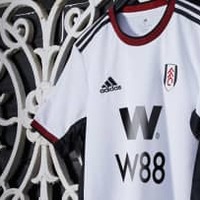 プレミア昇格のフラム、2022-23新ユニフォームを発表！「ロンドン最古の誇り」を刻む