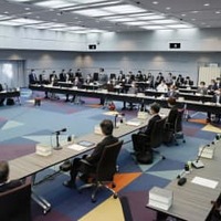 法務省で開かれた法制審議会＝12日午後