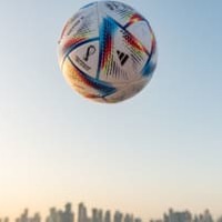 日本国旗も！カタールW杯、公式イントロ映像はこうなった