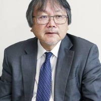 インタビューに応じる世界銀行の西尾昭彦副総裁