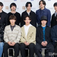 「ミスターオブミスター2023」ファイナリスト（前列左から）柏木智貴、平尾涼馬、山本賢太、堀士真之佑、大窪謙志郎（後列左から）片寄翔太、土屋黎、樋渡樹季、松下幸大朗、佐々木崇仁（C）モデルプレス